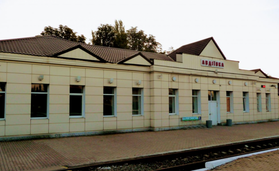 В Авдеевке полицейских во время спасения людей накрыла артиллерия РФ