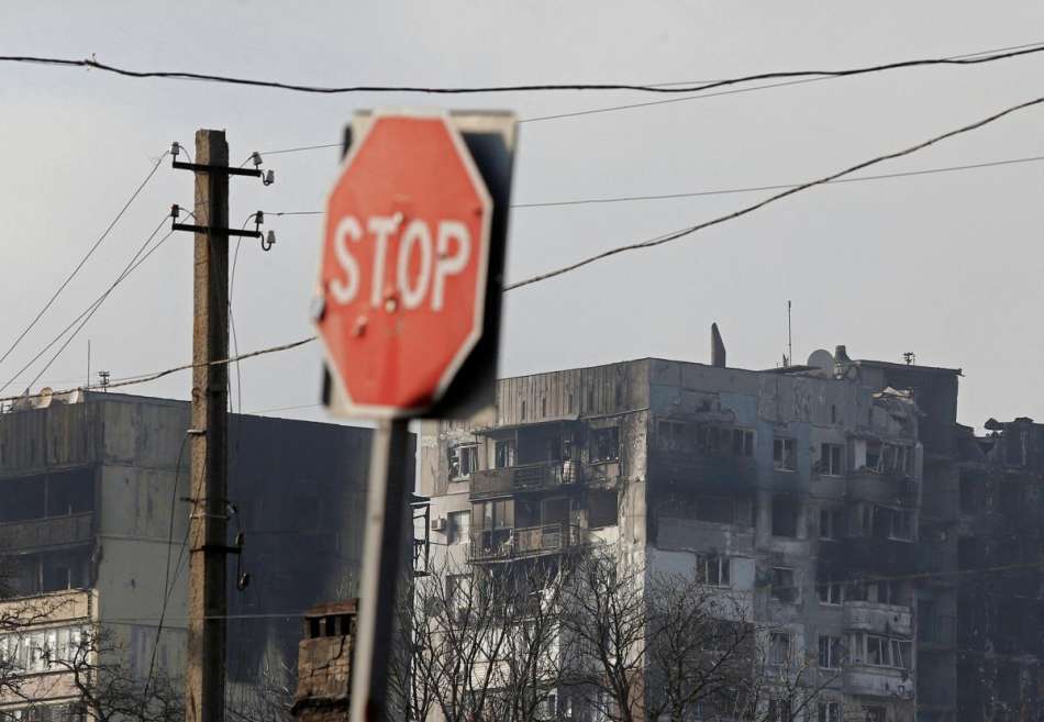 В Мариуполе оккупанты захватили отделения "Укрпочты" и присвоили им "российские" индексы