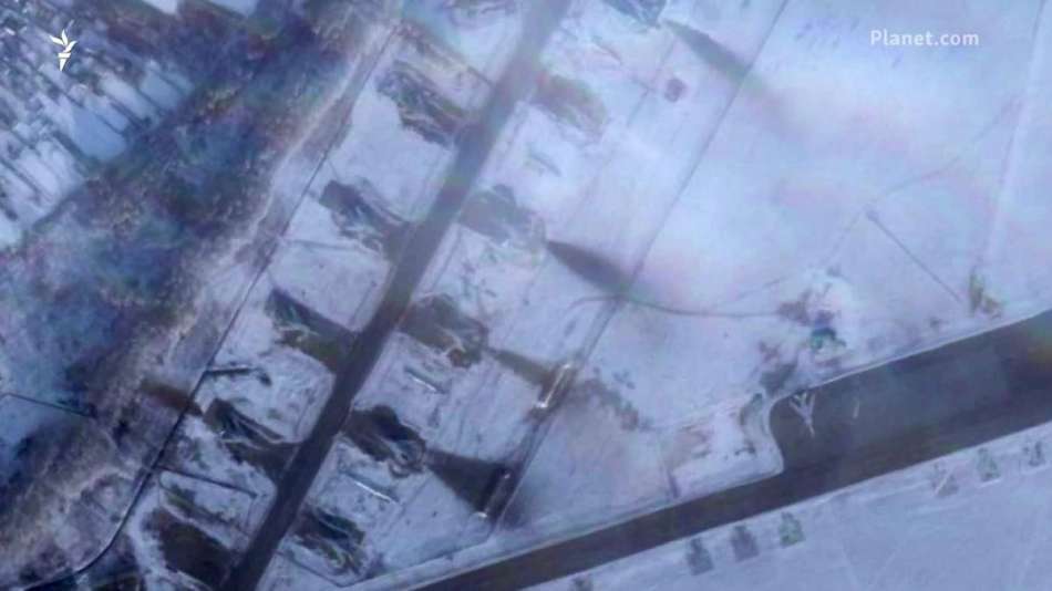 После взрывов с аэродрома "Дягилево" исчезло минимум 9 бомбардировщиков
