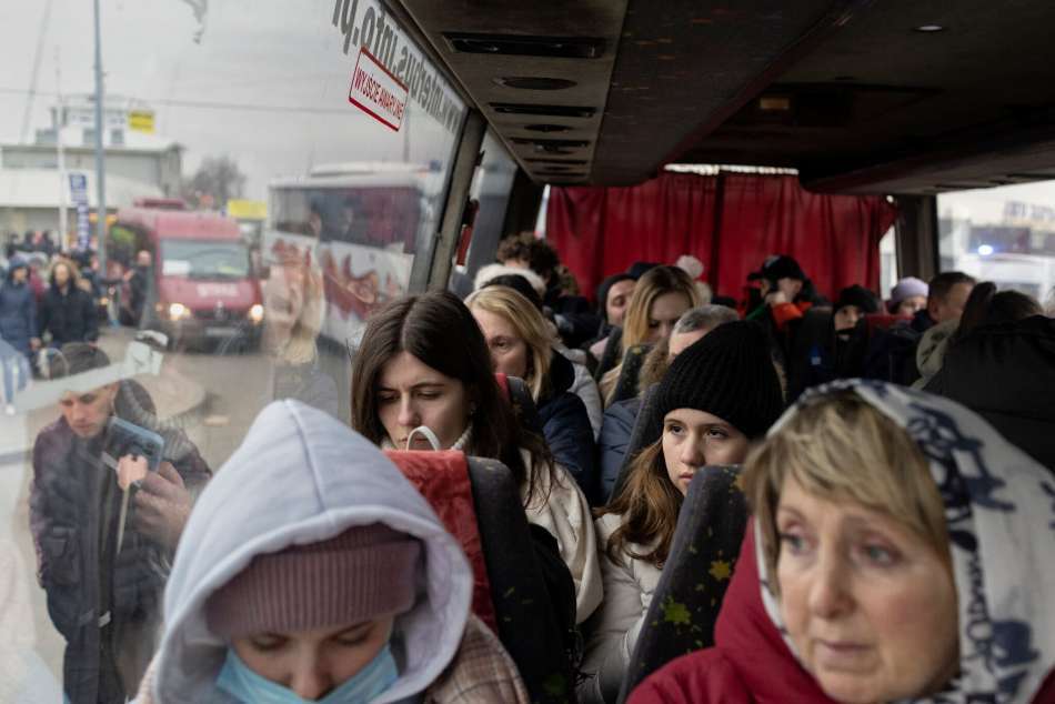 Мінсоцполітики вже спрямувало на допомогу переселенцям 578 мільйонів гривень