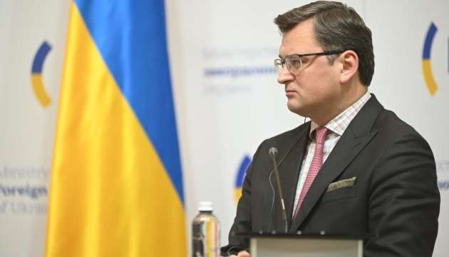Кулеба та глава МЗС Нідерландів обговорили підготовку шостого пакета санкцій